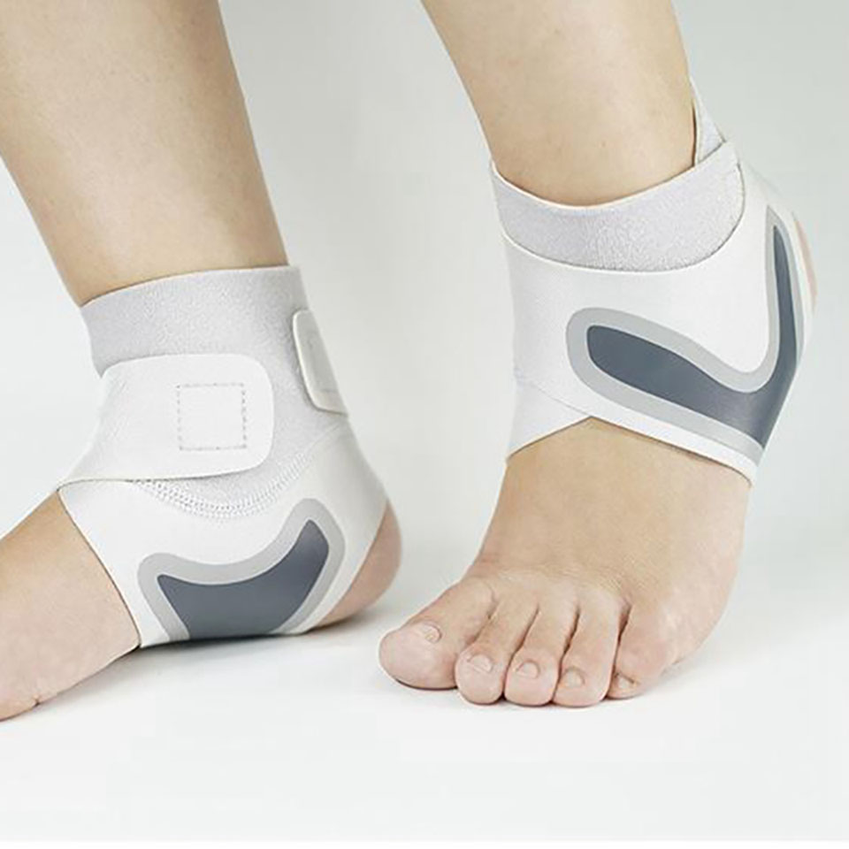 スポーツアンクルブレース成人男性女性調整可能な圧縮アンクルラ - Ankle Mobility Band のレビューと価格